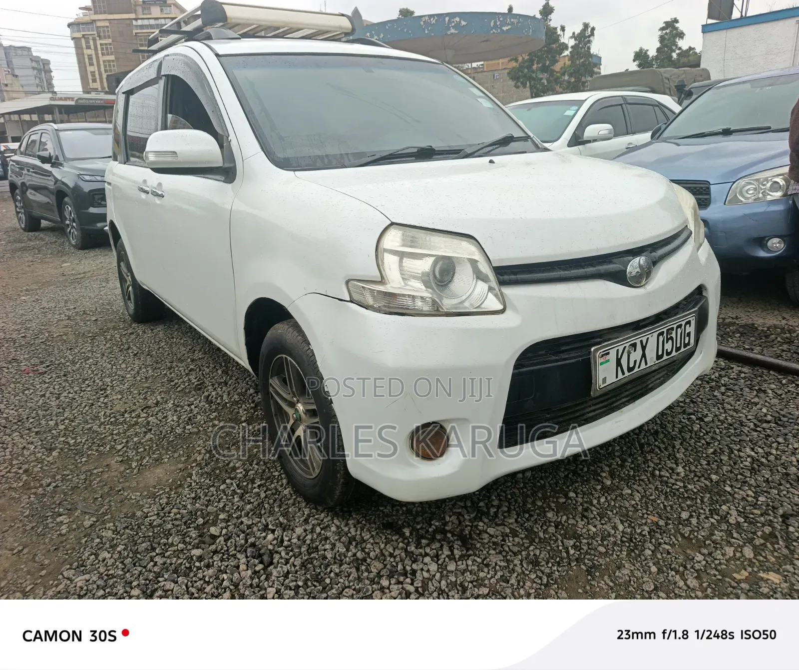 Toyota Sienta 2012 White