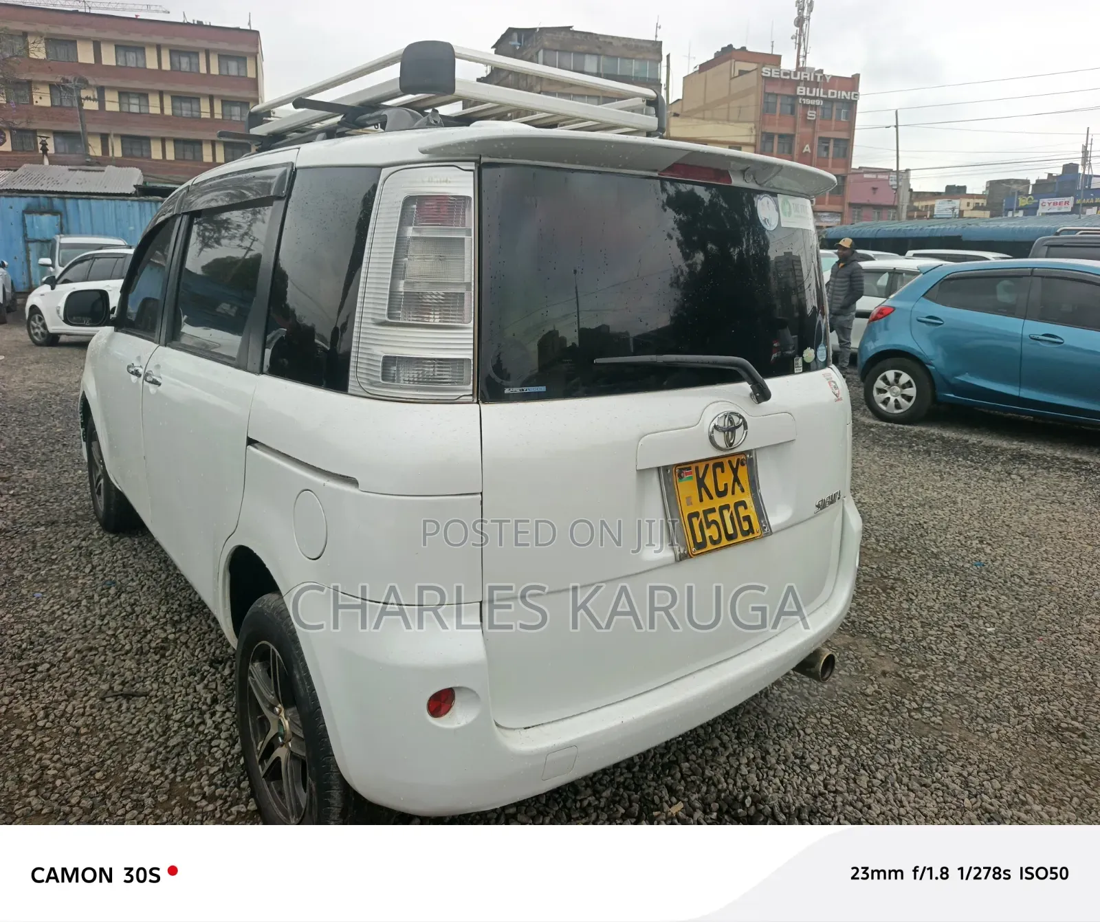 Toyota Sienta 2012 White