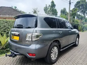 Nissan Patrol 2017 Silver