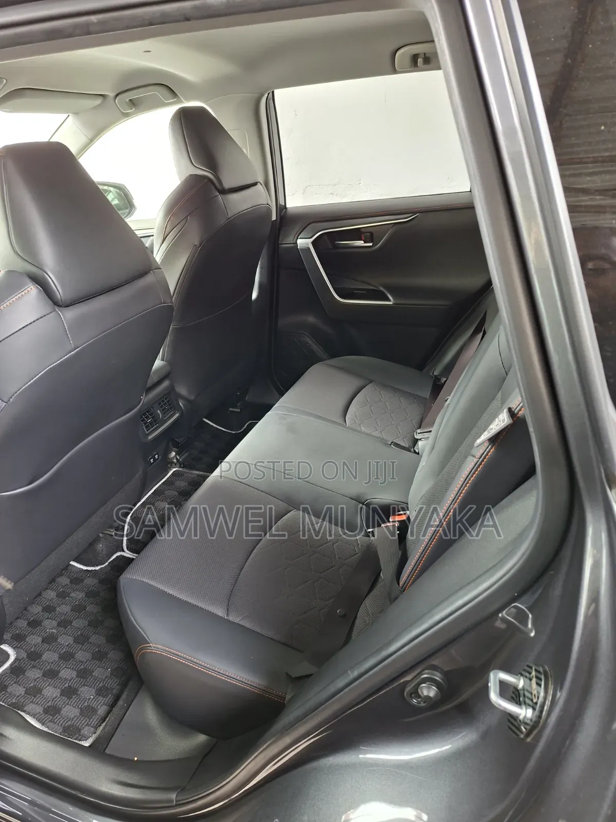 Toyota RAV4 2019 Gray