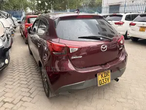 Mazda Demio 2016 Maroon