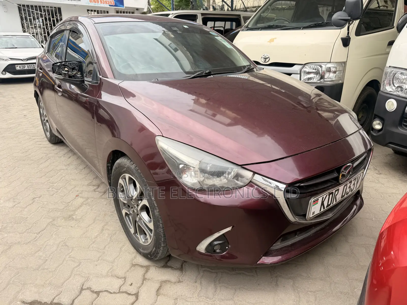 Mazda Demio 2016 Maroon
