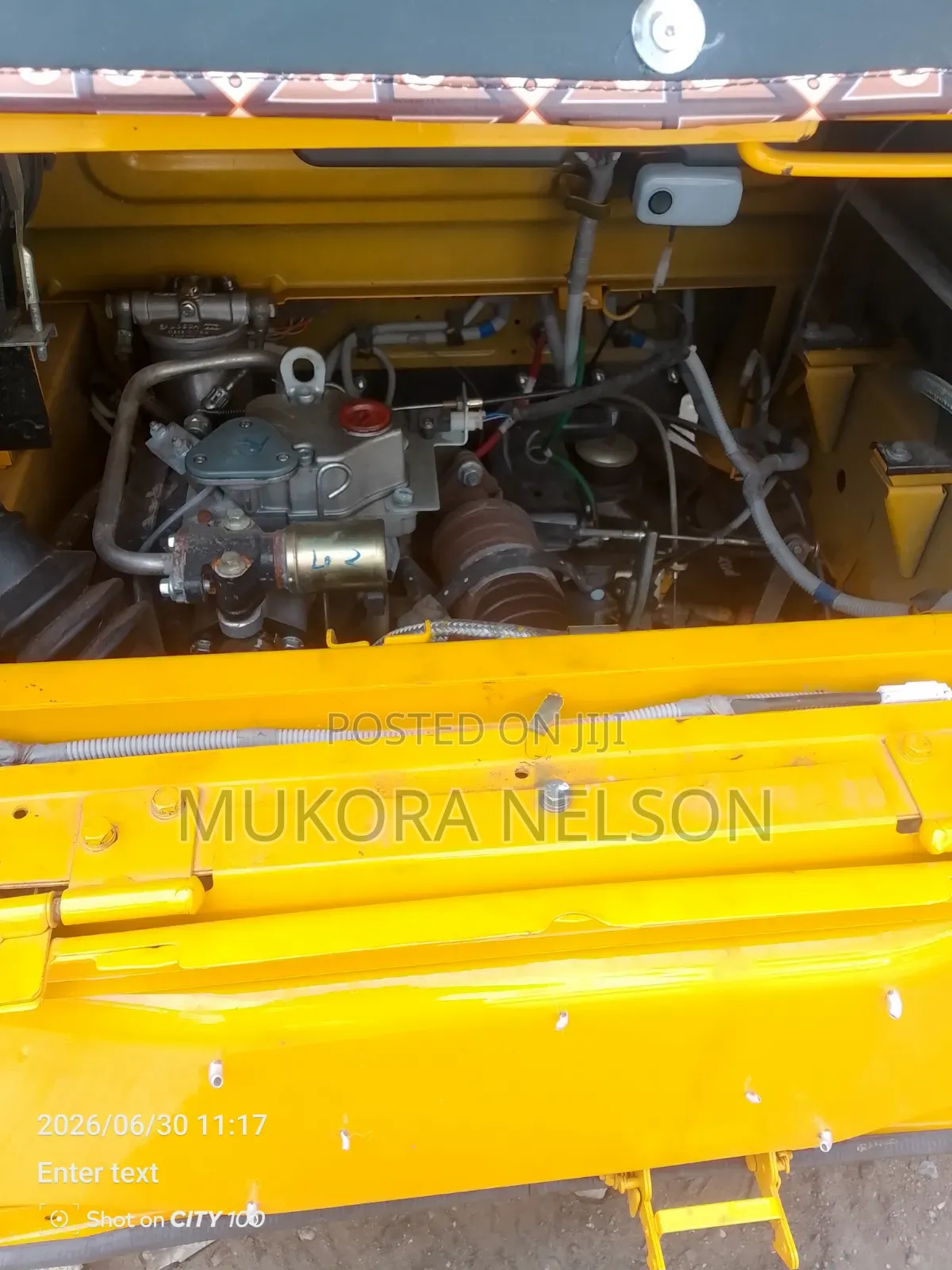 Piaggio 2016 Yellow