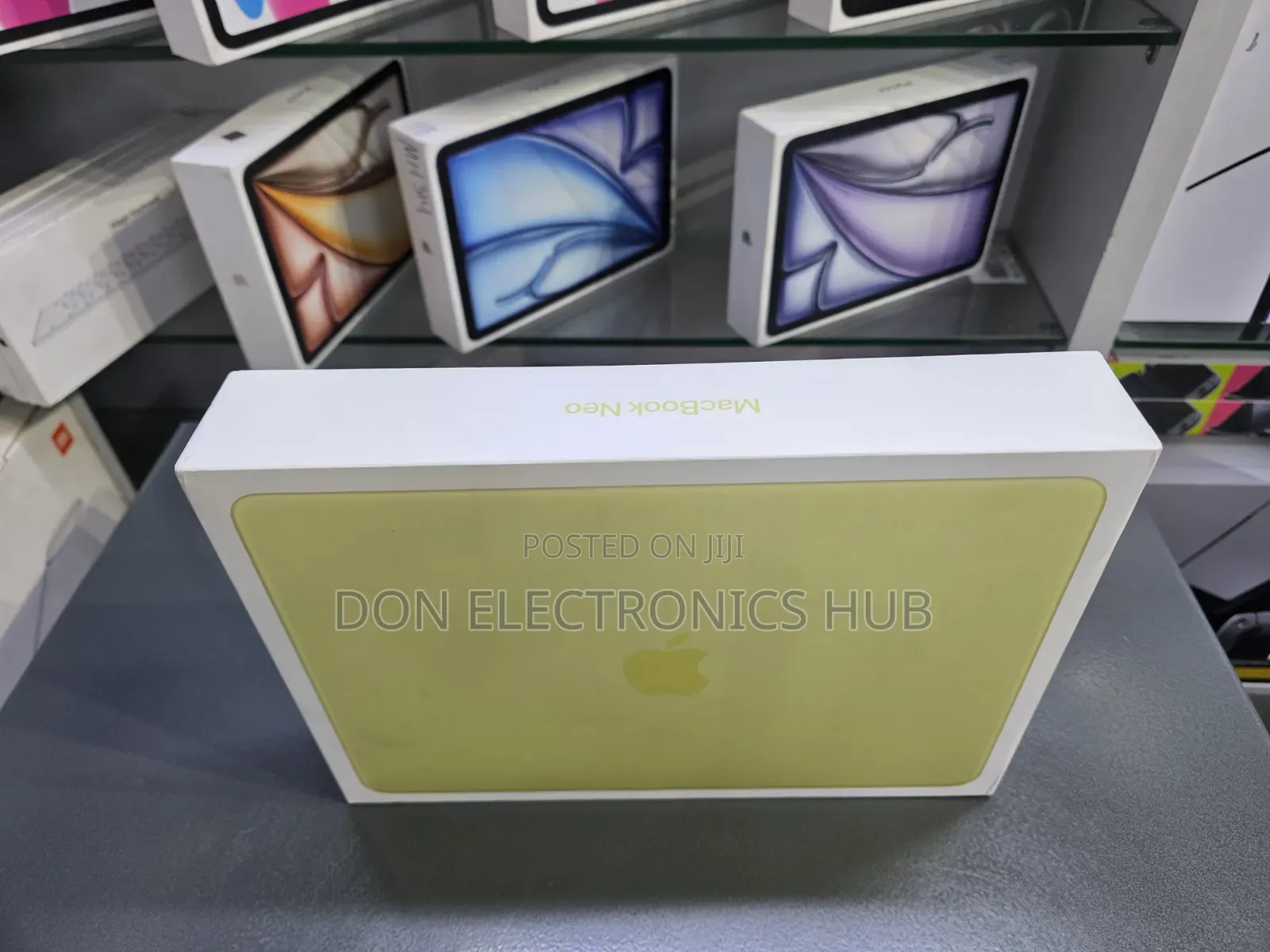 New Laptop Apple MacBook Neo 2026 8GB SSD 256GB