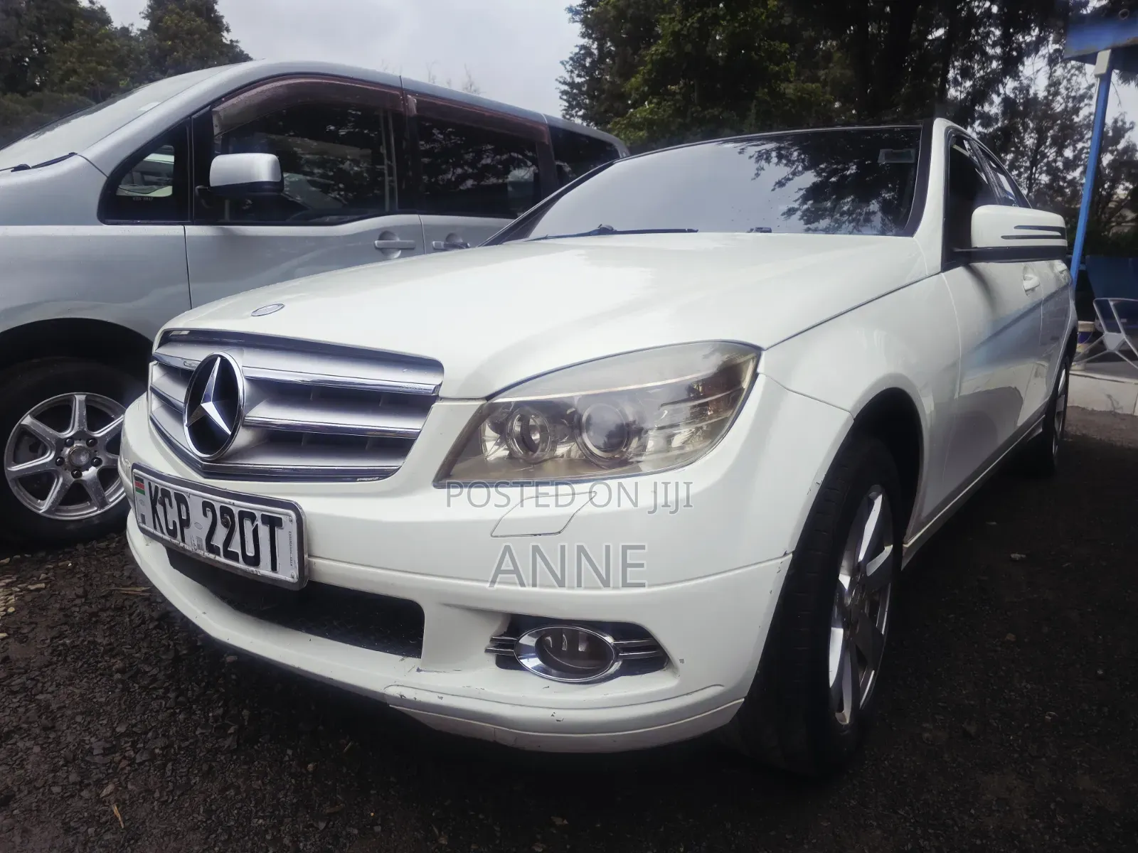 Mercedes-Benz C200 2011 White