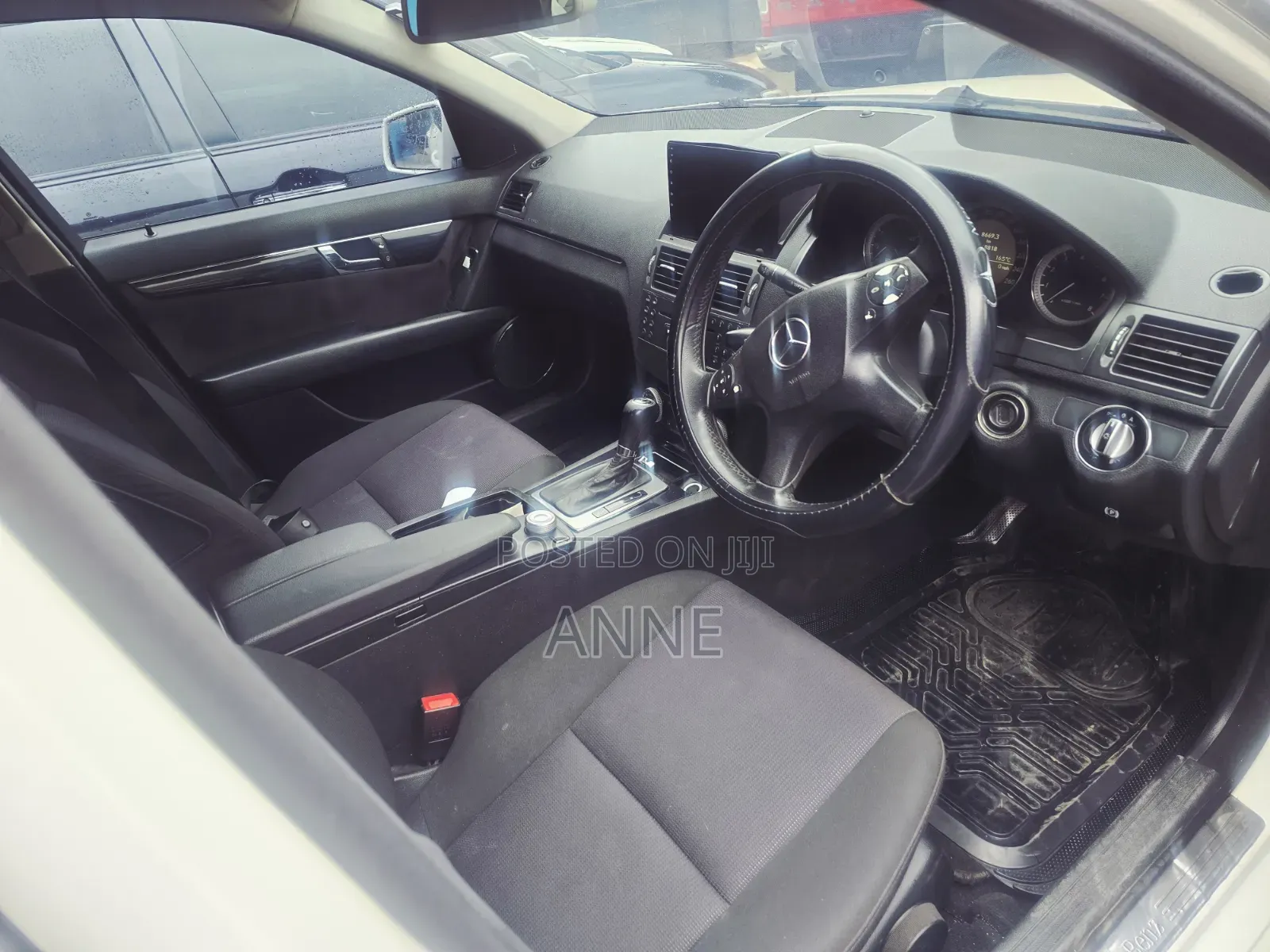 Mercedes-Benz C200 2011 White