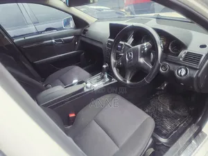 Mercedes-Benz C200 2011 White