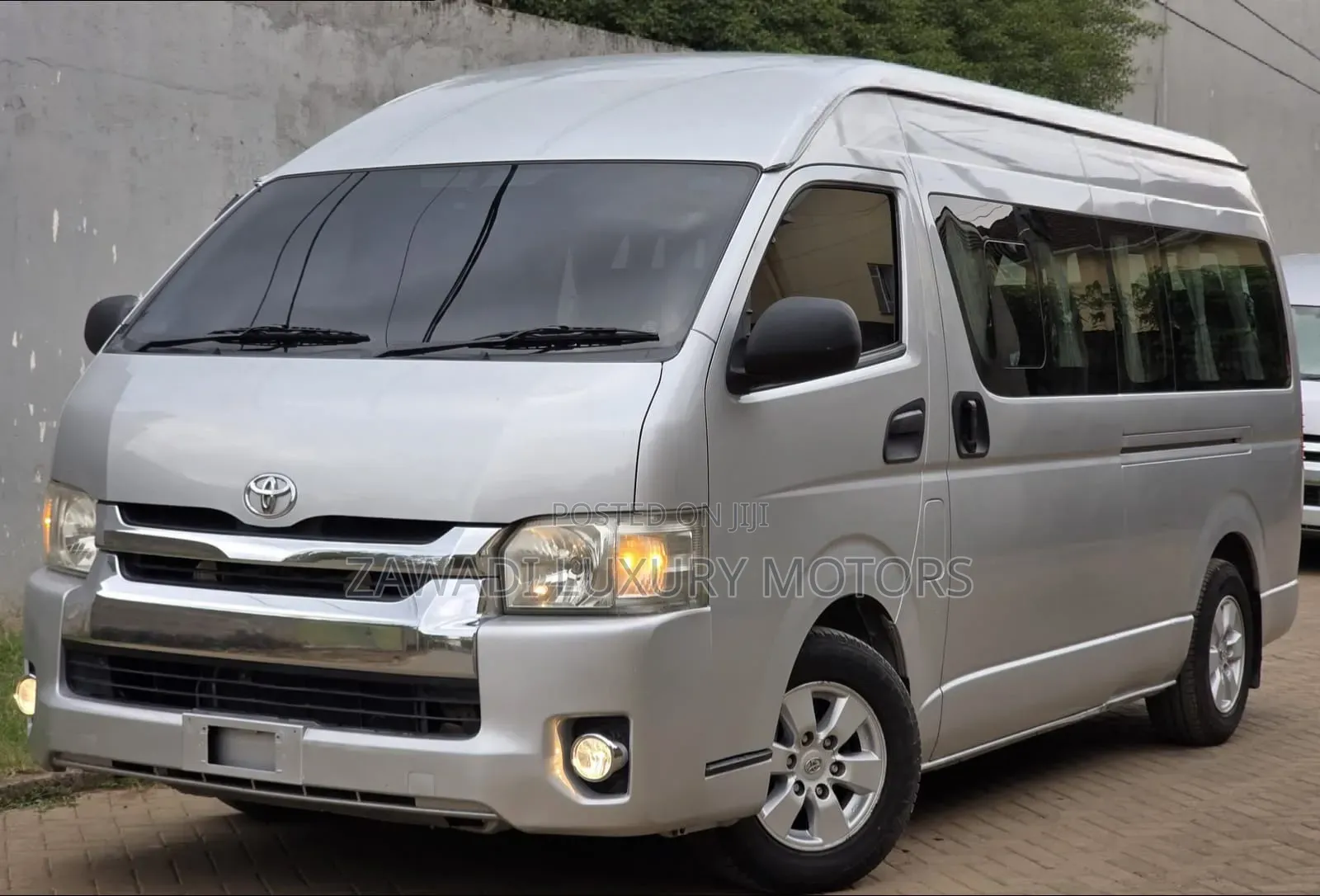 Toyota HiAce 2019 Silver