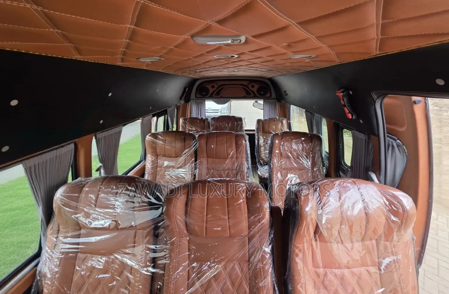 Toyota HiAce 2019 Silver