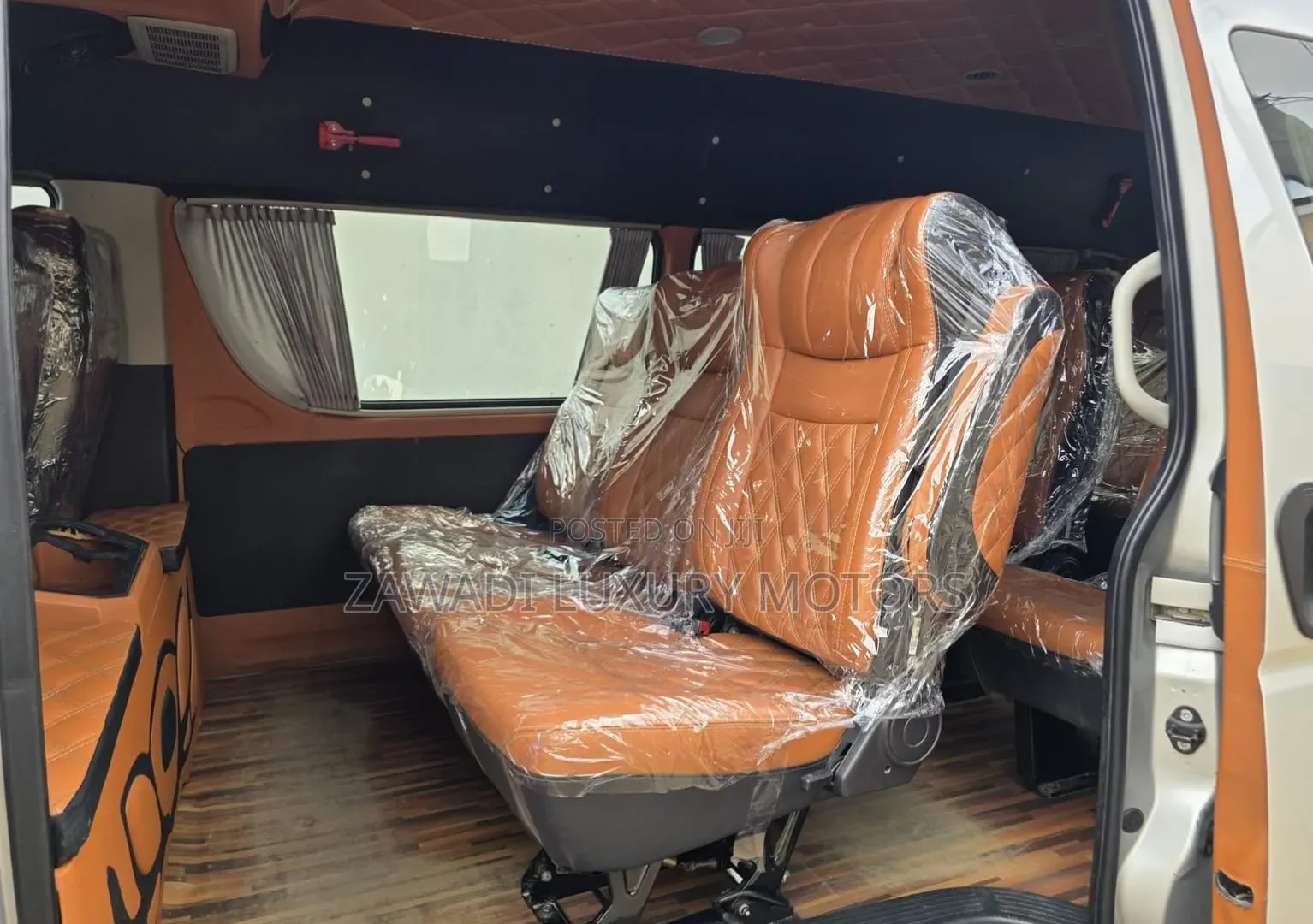 Toyota HiAce 2019 Silver
