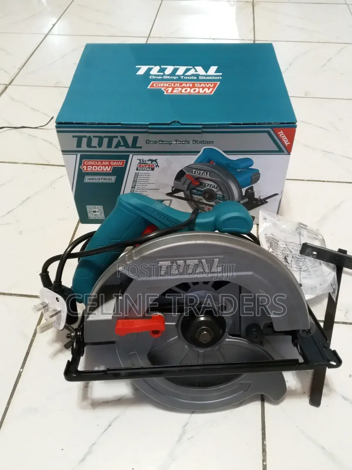 Total Circular Saw 1200w