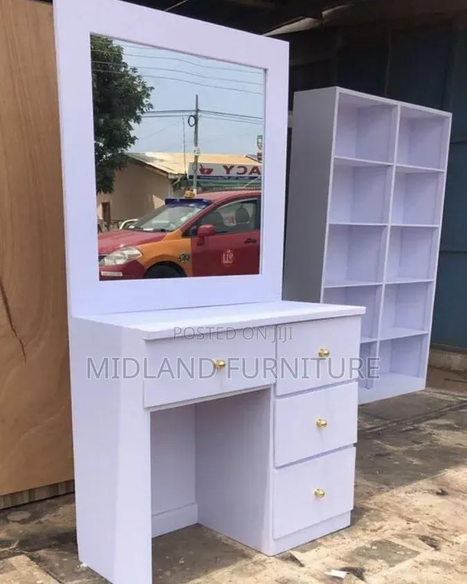 White Wooden Dresser Cabinet Pay on Delivery 