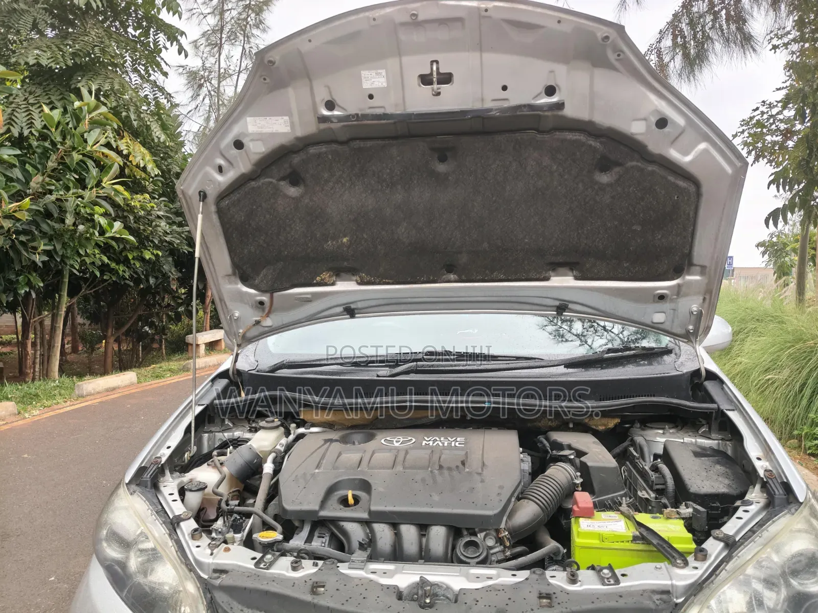 Toyota Wish 2013 Silver