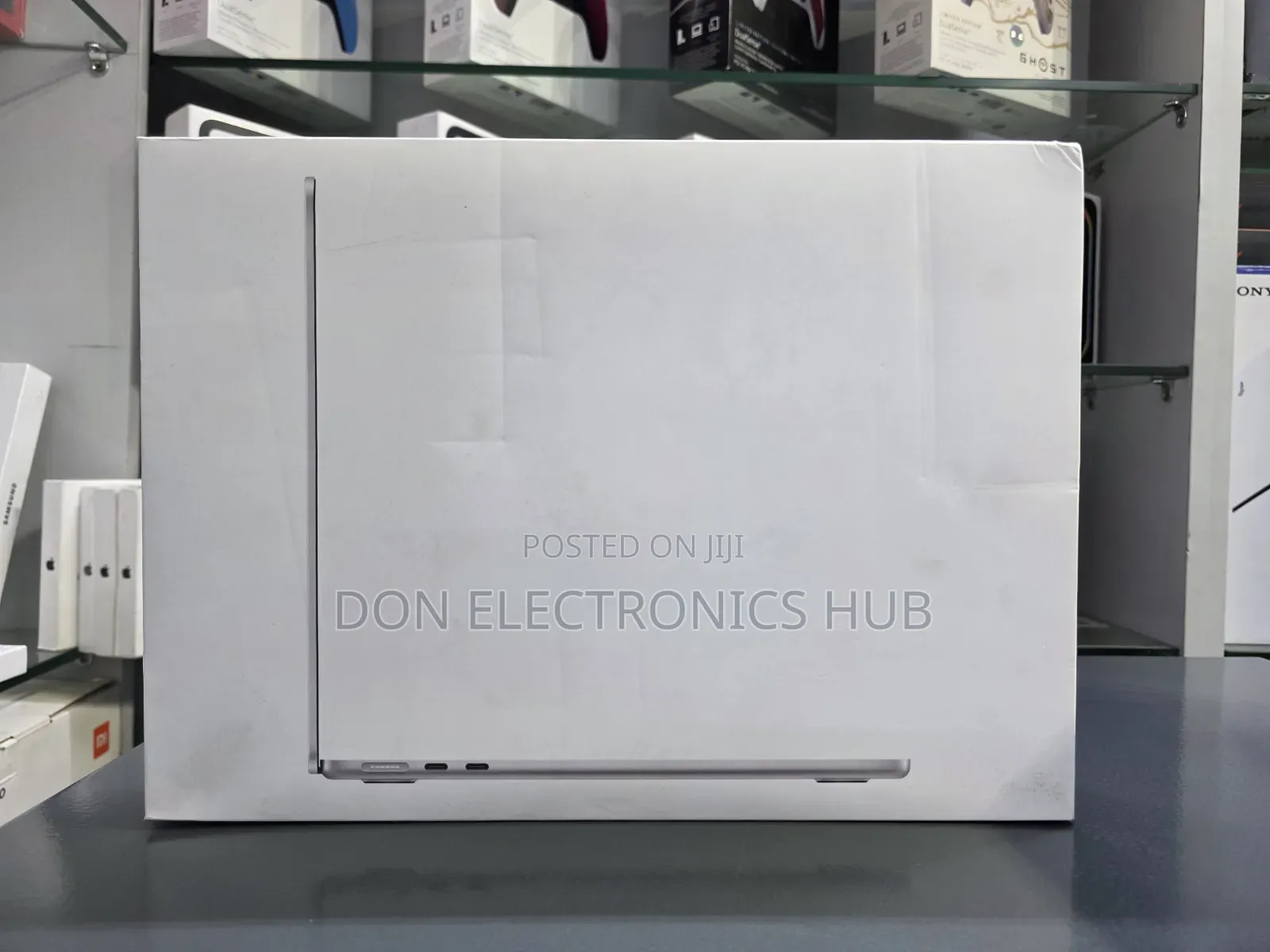 New Laptop Apple MacBook Air 16GB Apple M5 SSD 512GB