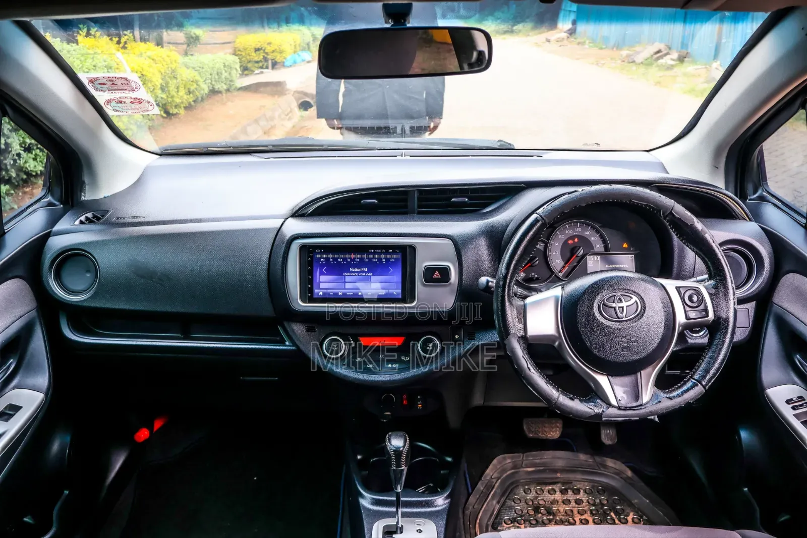 Toyota Vitz 2014 Black