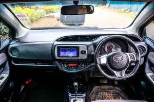 Toyota Vitz 2014 Black