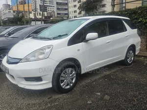 Honda Fit Shuttle 2013 White