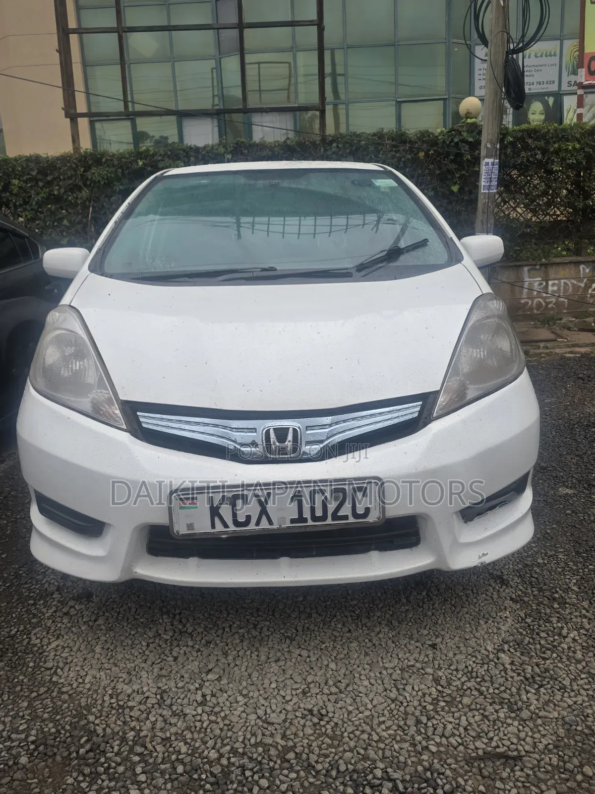 Honda Fit Shuttle 2013 White