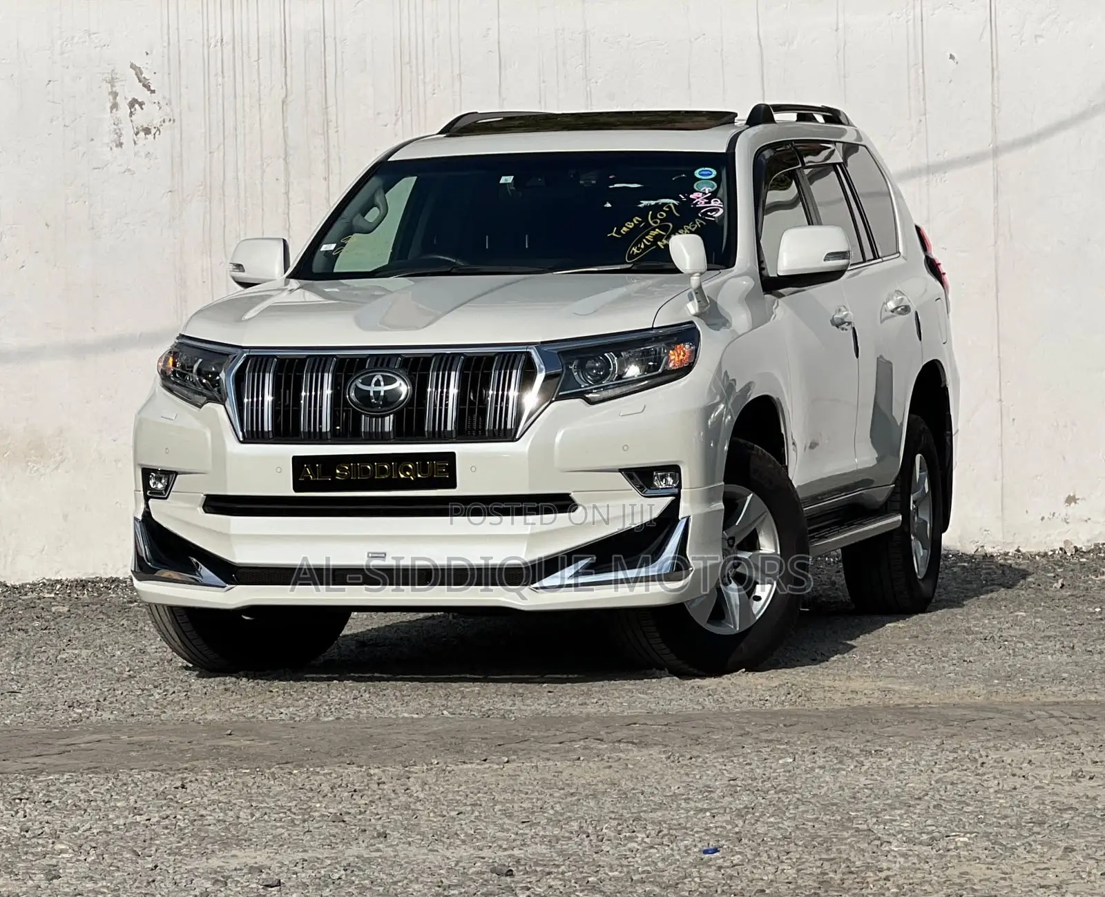 Toyota Land Cruiser Prado 2.8 2019 White