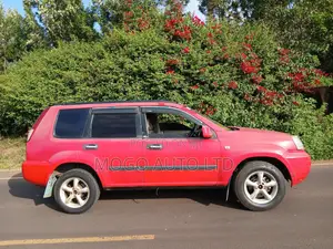 Nissan X-Trail 2005 Red