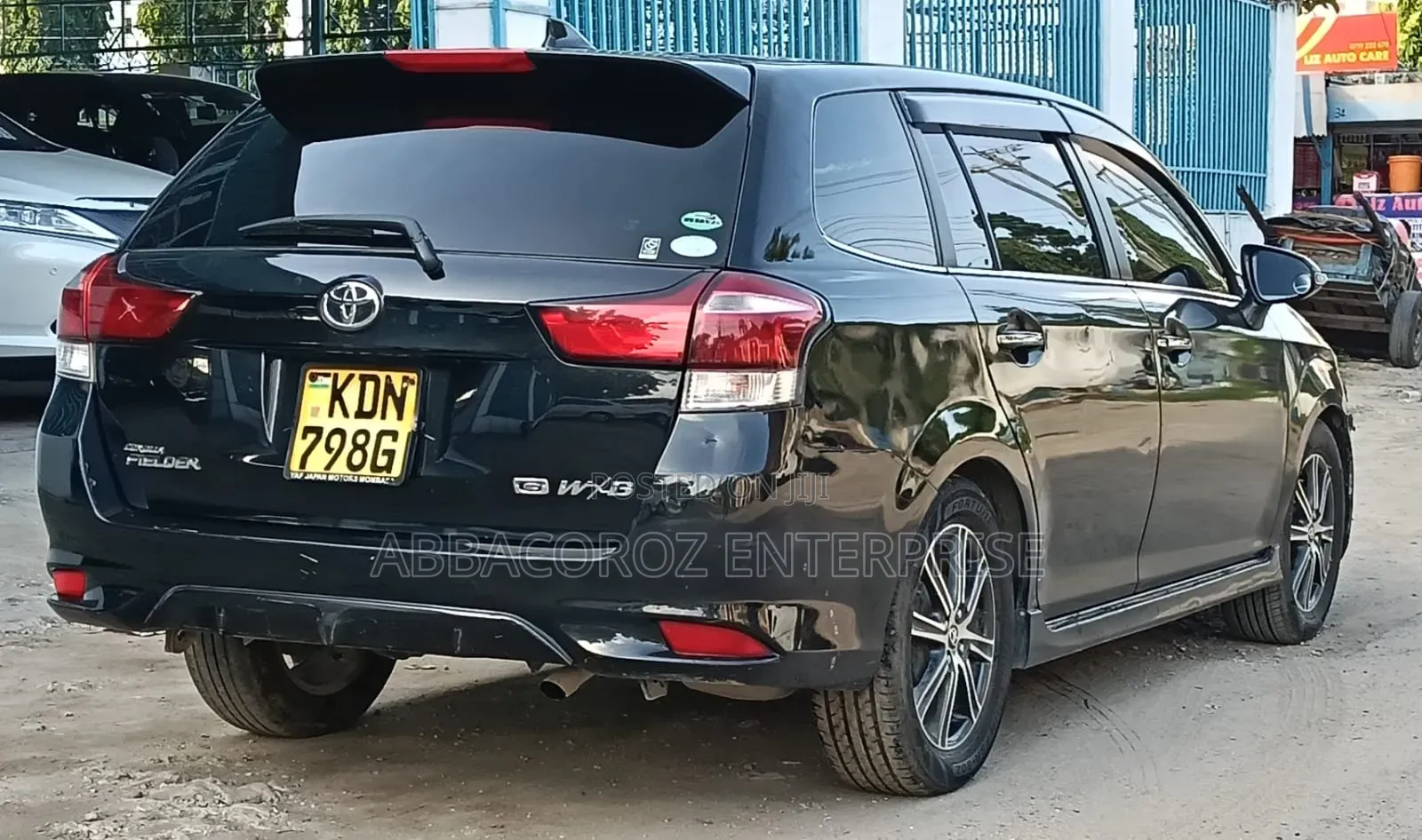 Toyota Corolla Fielder 2016 Black