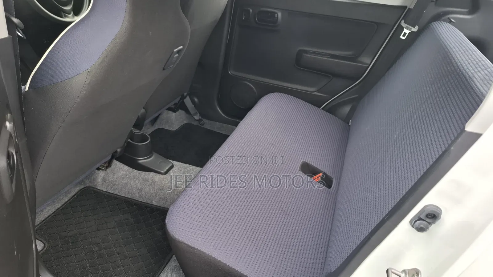 Suzuki Alto 2020 White