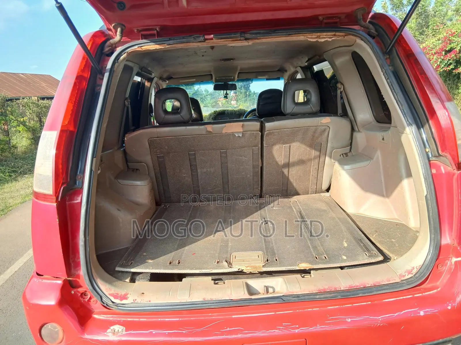 Nissan X-Trail 2005 Red