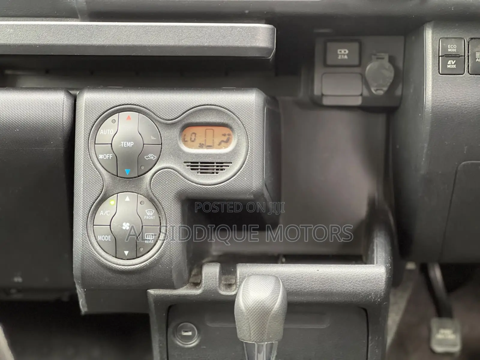 Toyota Probox 1.5 Hybrid GL 2019 Black