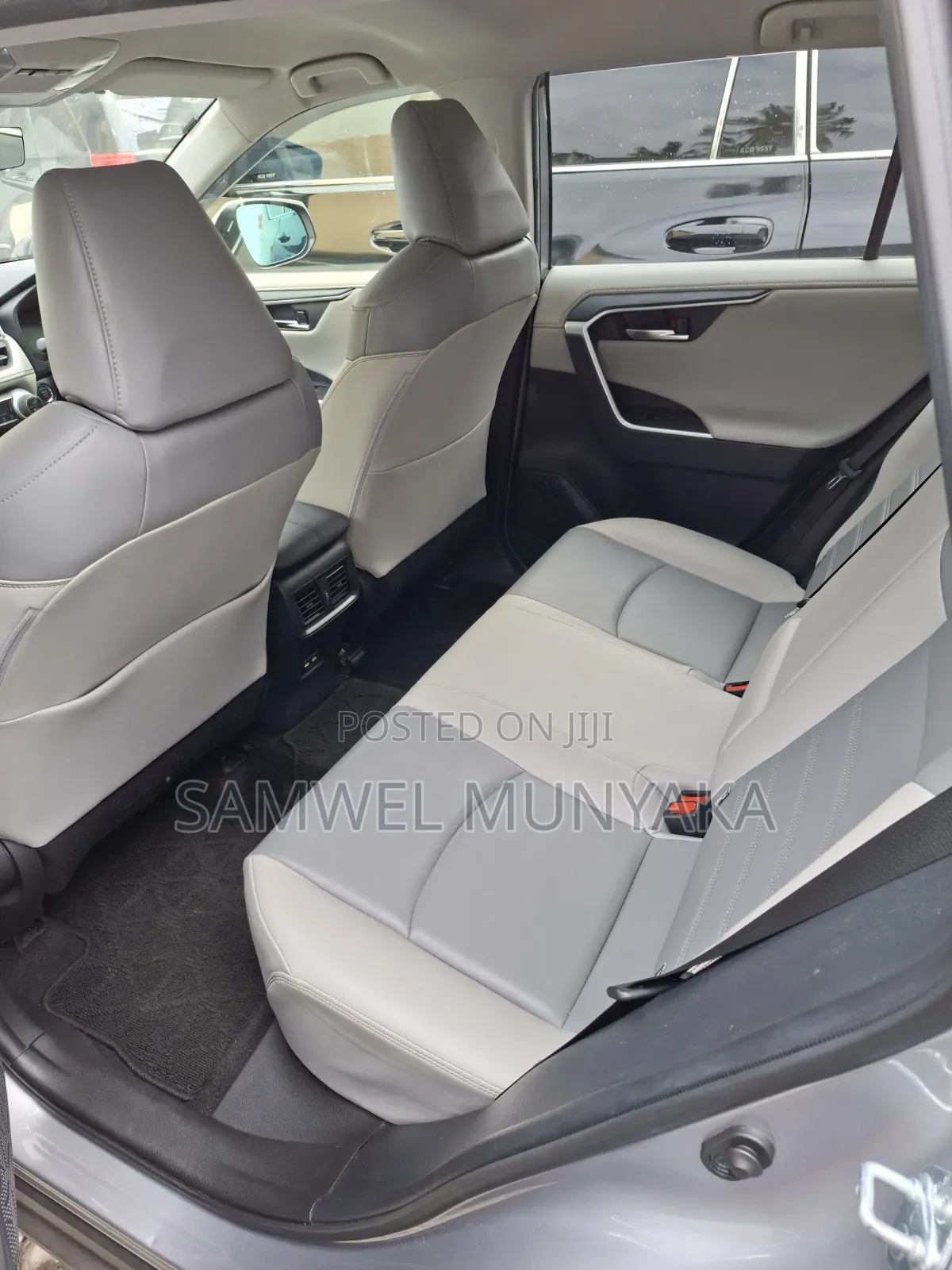 Toyota RAV4 2019 Silver