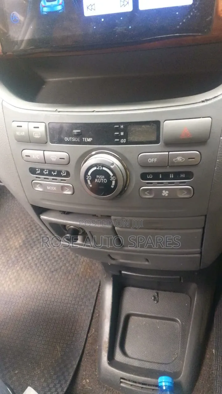 Noah/Voxy 2005 Ac Automatic