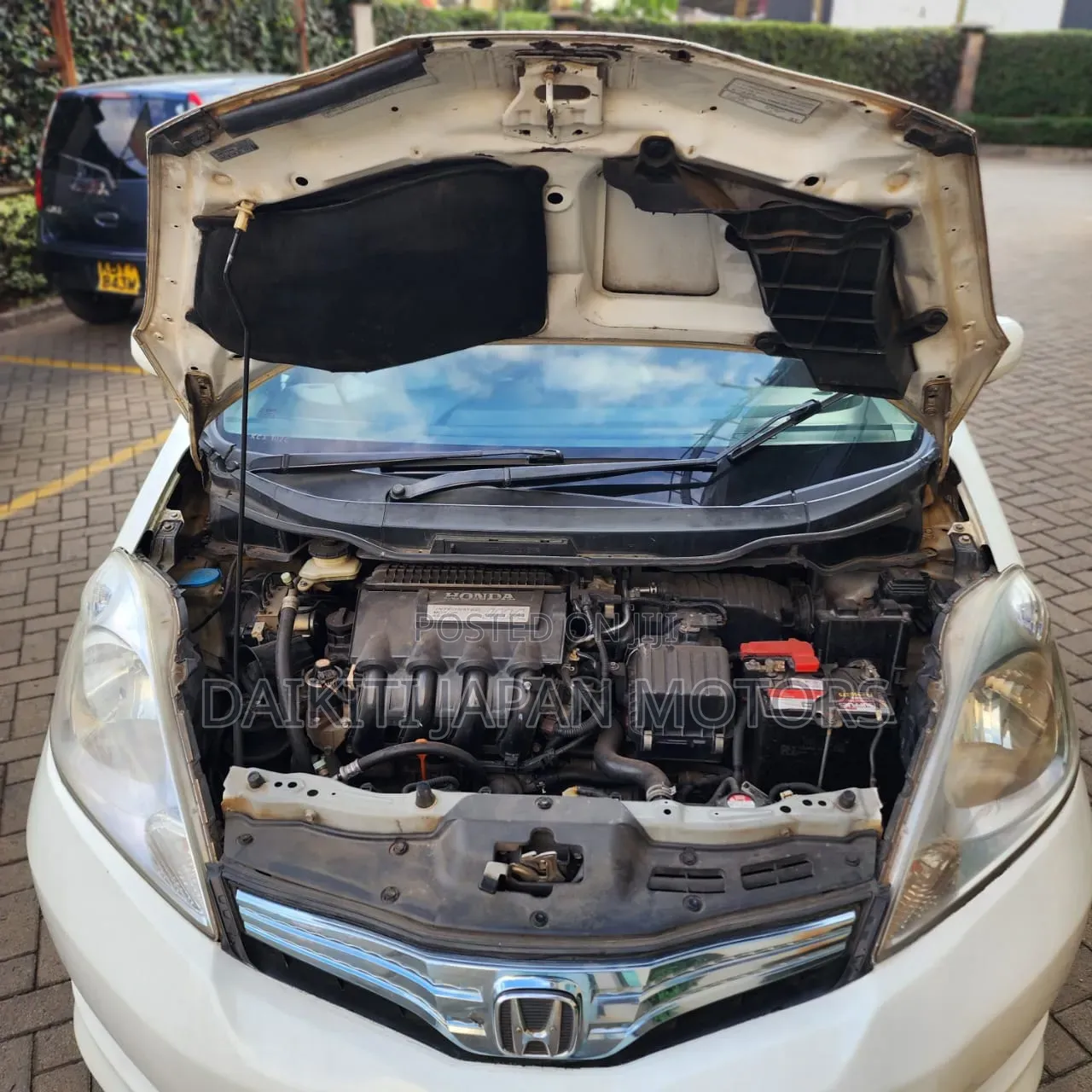 Honda Fit Shuttle 2013 White