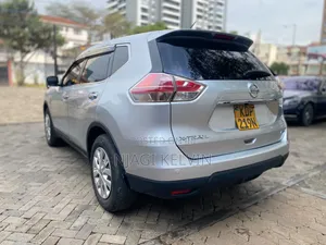 Nissan X-Trail 2016 Silver