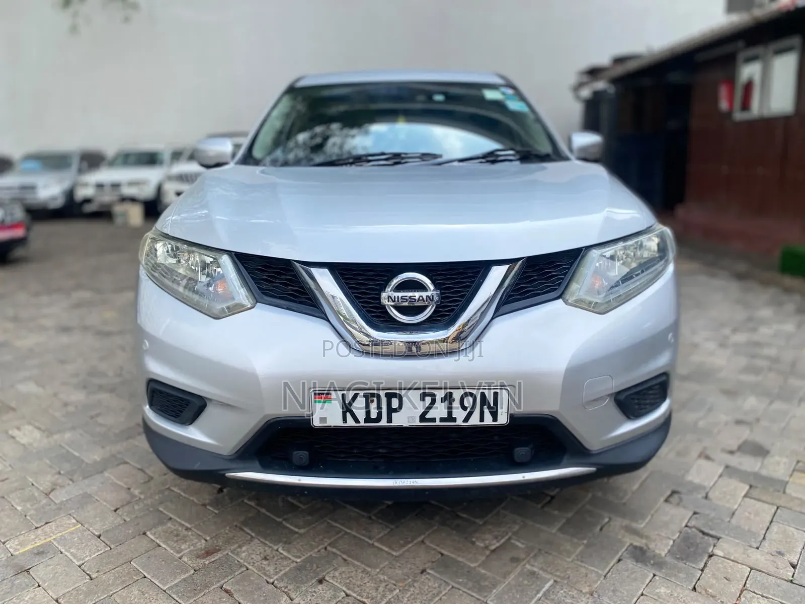 Nissan X-Trail 2016 Silver