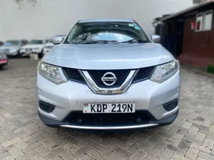 Nissan X-Trail 2016 Silver