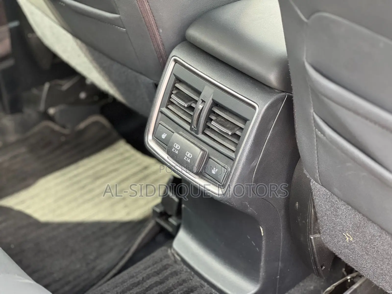 Subaru Forester 2019 Silver
