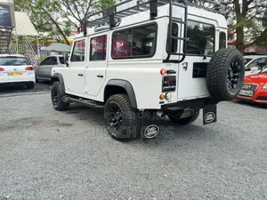 Land Rover Defender 2011 White