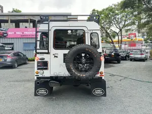 Land Rover Defender 2011 White