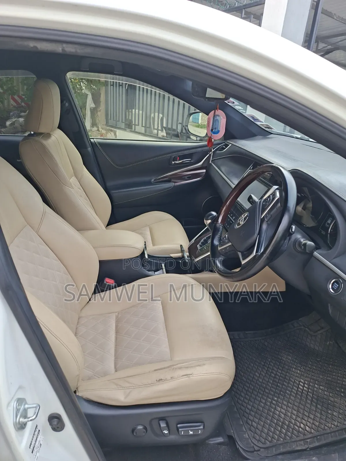 Toyota Harrier 2015 White