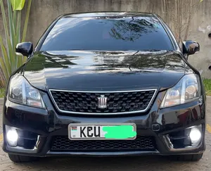 Toyota Crown 2012 Black