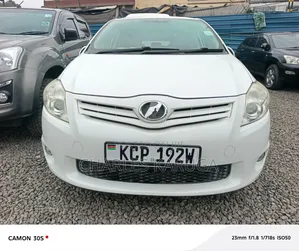 Toyota Auris 2010 White