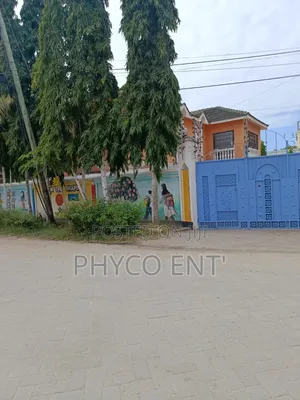 8bdrm Mansion in Nyali for rent