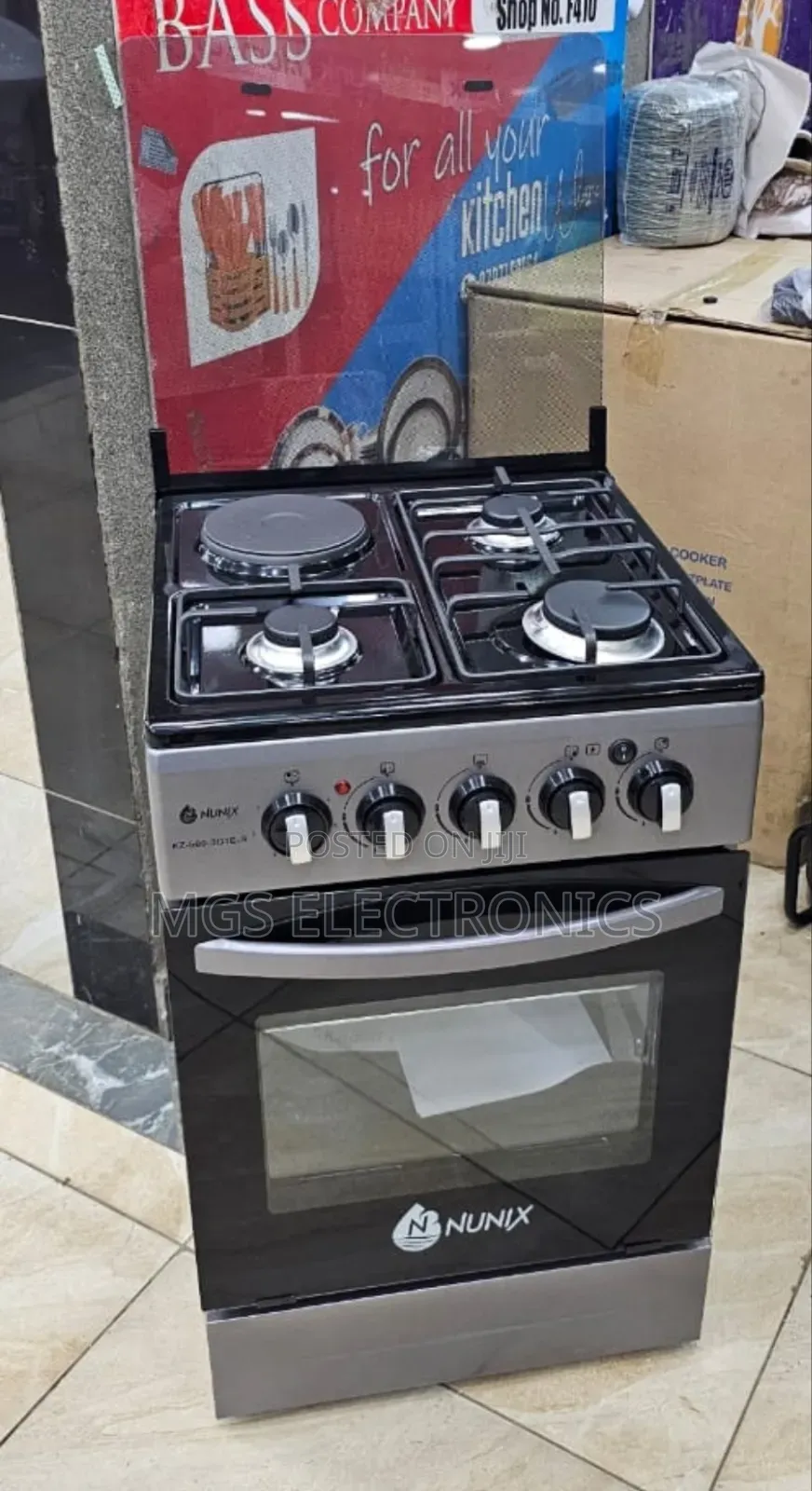 New Model 50*55 Nunix 3+1 Standing Cooker With Gas Oven.