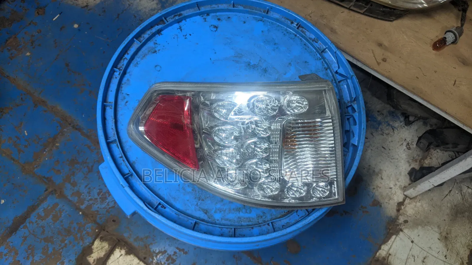 Taillight Subaru N14
