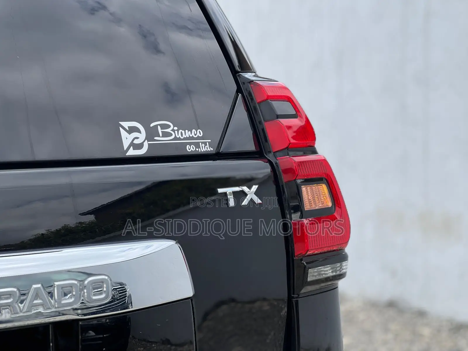 Toyota Land Cruiser Prado 2.8 2019 Black