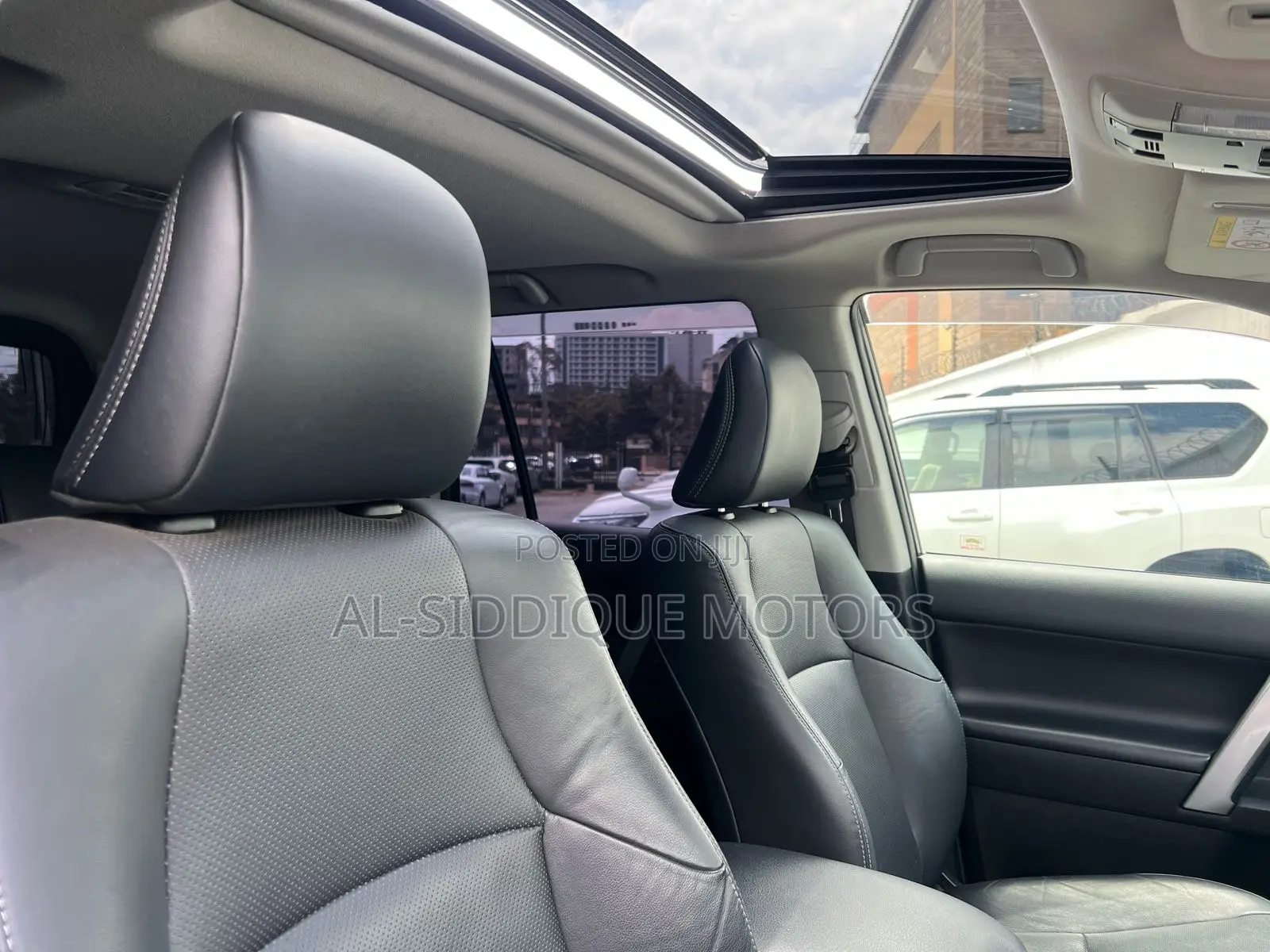 Toyota Land Cruiser Prado 2.8 2019 Black