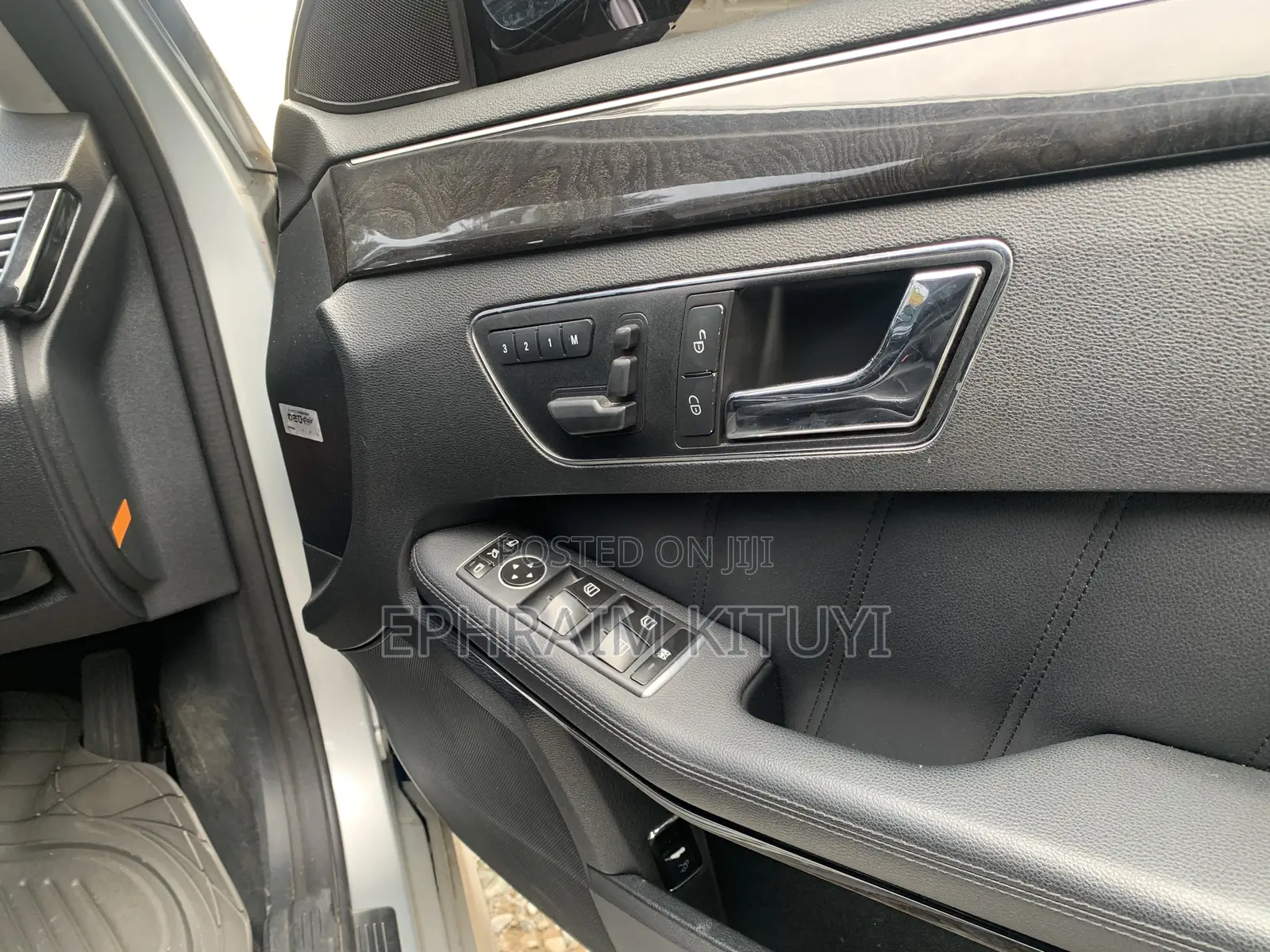 Mercedes-Benz E300 2011 Silver