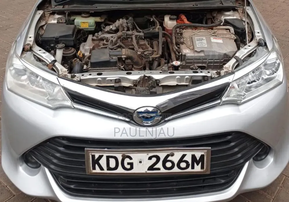 Toyota Corolla Fielder 2014