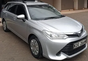 Toyota Corolla Fielder 2014