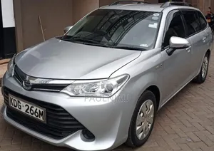Toyota Corolla Fielder 2014