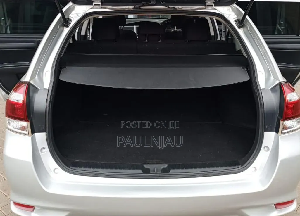 Toyota Corolla Fielder 2014